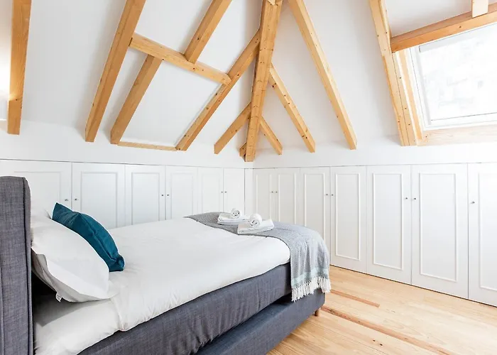 Apartmán Bright 3br Flat W/ Ac In Center By Lovelystay *