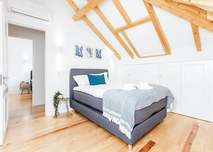 Bright 3br Flat W/ Ac In Center By Lovelystay Porto