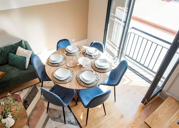 Bright 3br Flat W/ Ac In Center By Lovelystay * Πόρτο